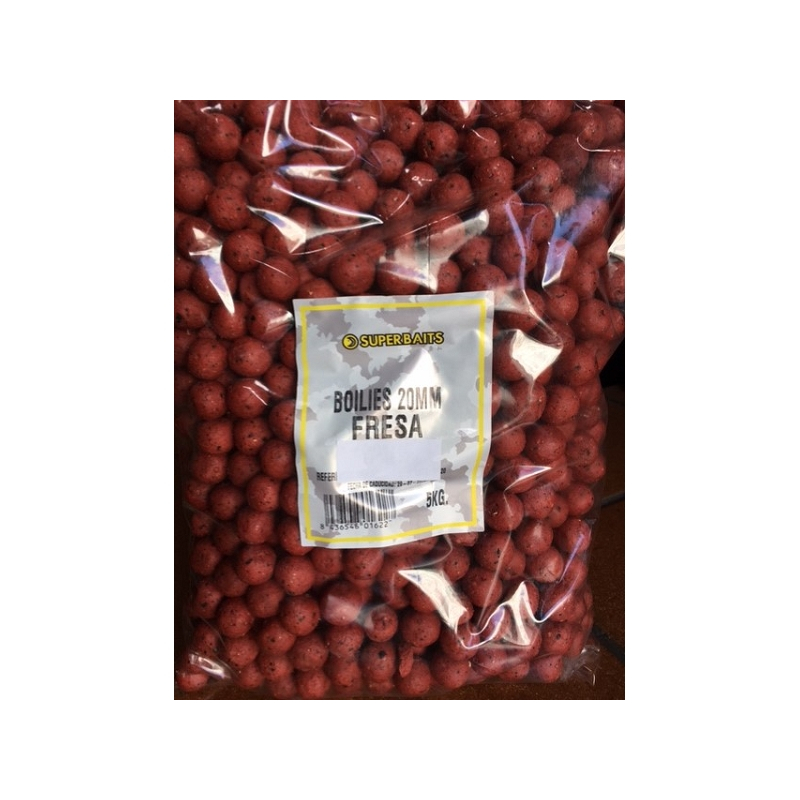 SUPERBAITS BOILIES 20MM FRESA 5KG