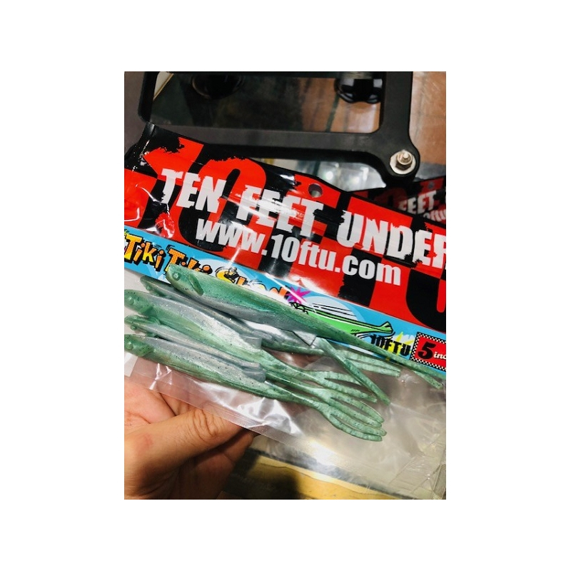 10FTU TIKI TIKI SHAD 4" SPANISH GREEN GLITTER