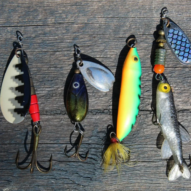 Señuelos duros — Black Bass GabFishing
